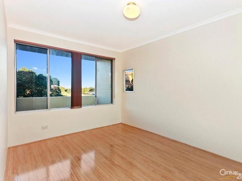 11/2 Jersey Avenue, Mortdale NSW 2223