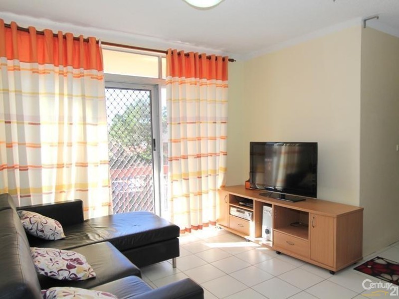 7/828 Canterbury Road ( next to Legge Street / KFC ), Roselands NSW 2196