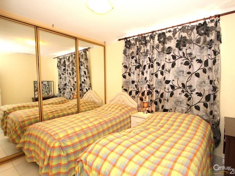 7/828 Canterbury Road ( next to Legge Street / KFC ), Roselands NSW 2196