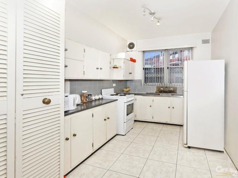 3/2-4 Empress Street, Hurstville NSW 2220