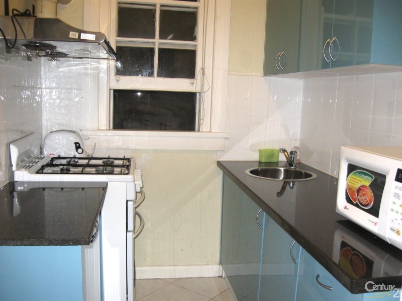 2/49 Cambridge Street, Penshurst NSW 2222