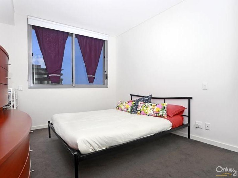A513/19 Baywater Drive, Wentworth Point NSW 2127