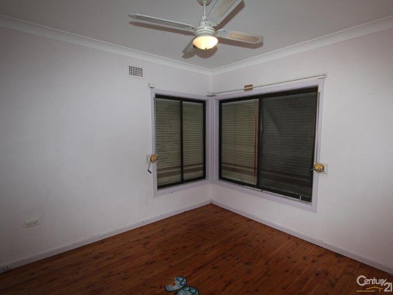 42 Forsyth Street, Kingsgrove NSW 2208