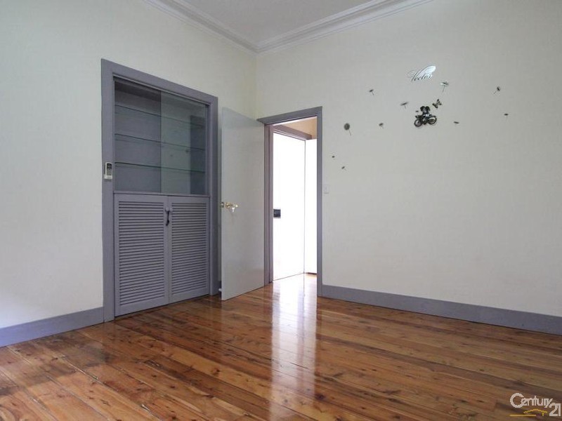 152 WONIORA ROAD, South Hurstville NSW 2221