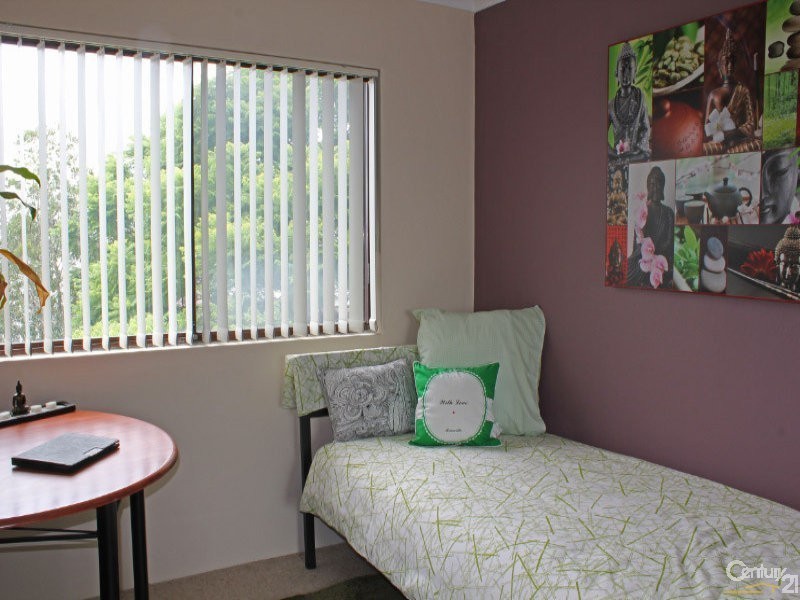 18/2-6 High Street, Carlton NSW 2218