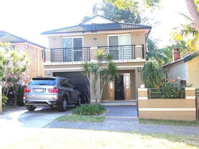 33 Tavistock Road, South Hurstville NSW 2221