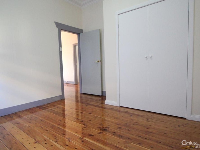 152 WONIORA ROAD, South Hurstville NSW 2221