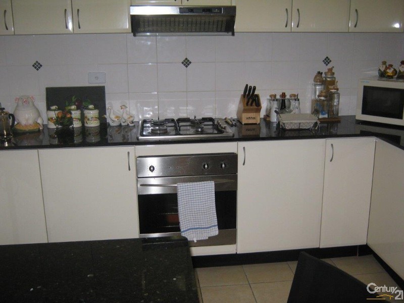 2/623 Forest Road, Bexley NSW 2207