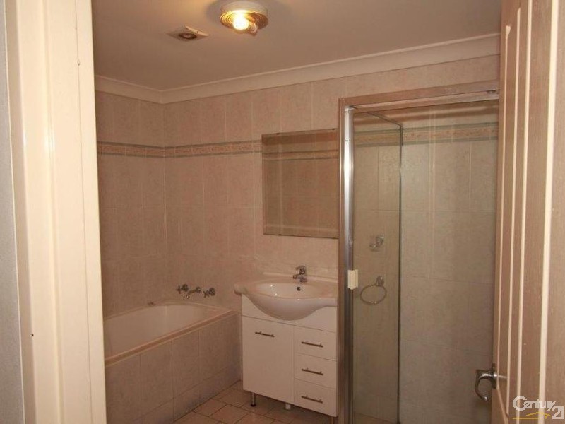 2/623 Forest Road, Bexley NSW 2207