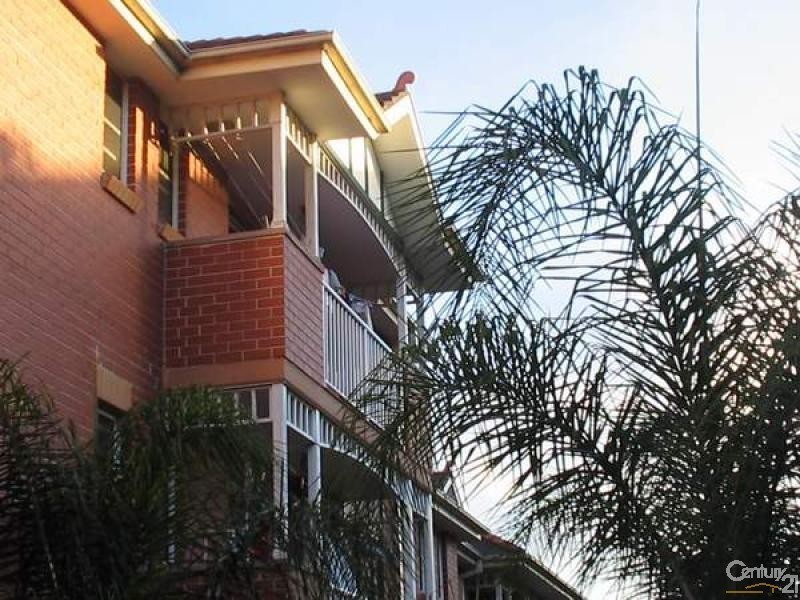 12/67 WONIORA ROAD, Hurstville NSW 2220