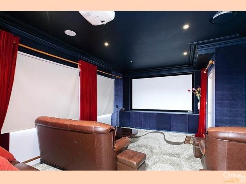 10 LYNESTA AVENUE, Bexley North NSW 2207