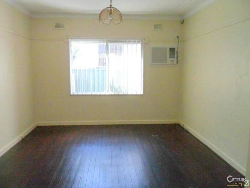 119 TOWER STREET, Panania NSW 2213