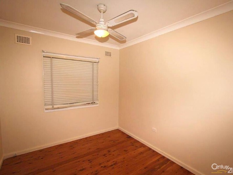 42 FORSYTH STREET, Kingsgrove NSW 2208