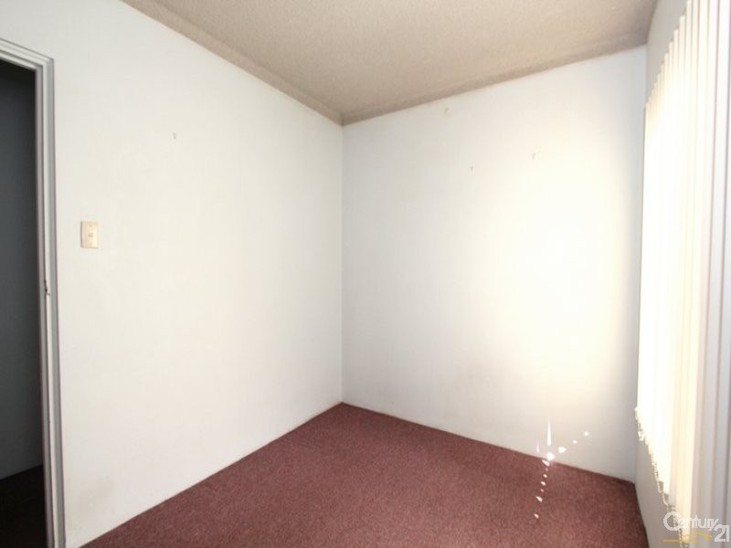 8/15 Gloucester Road, Hurstville NSW 2220