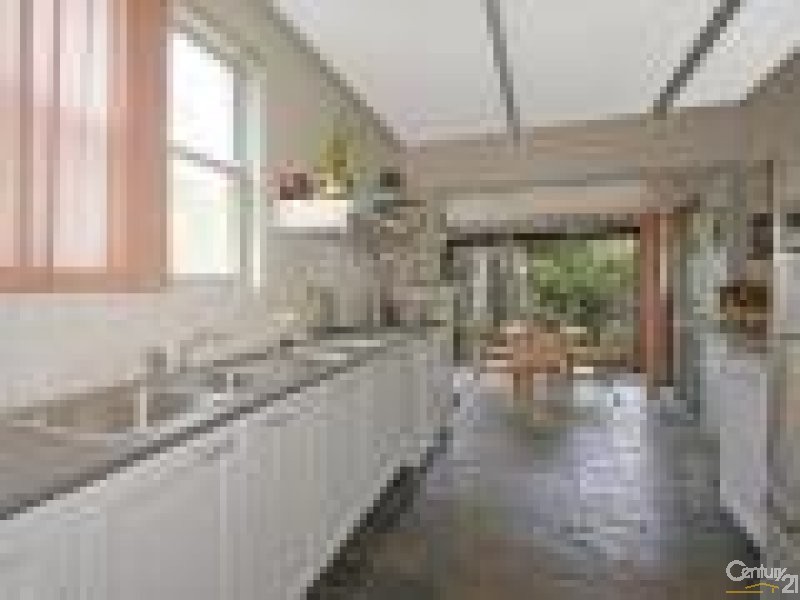 5 Neirbo Avenue, Hurstville NSW 2220