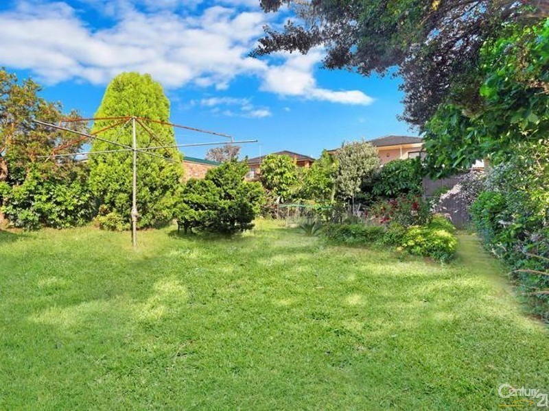 110 Hillcrest Avenue, Hurstville Grove NSW 2220