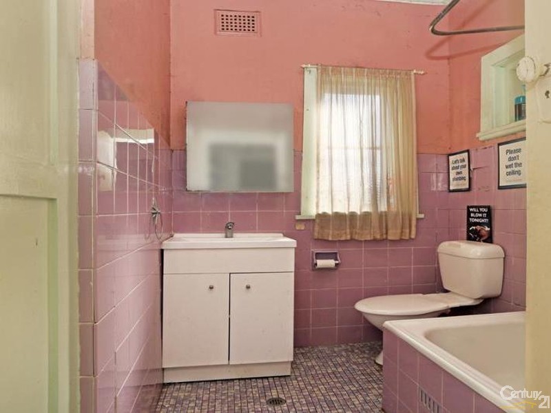 110 Hillcrest Avenue, Hurstville Grove NSW 2220