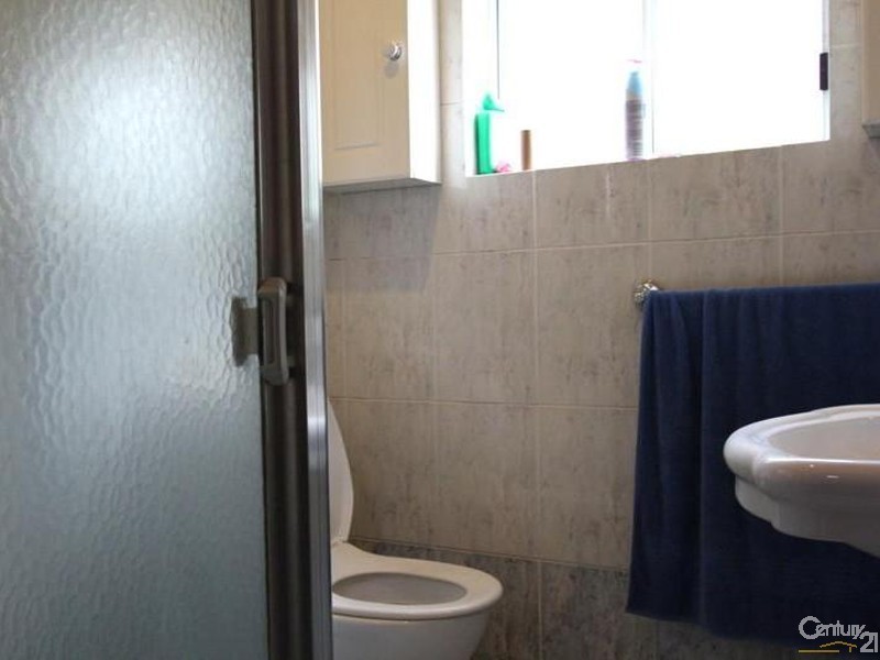 9 DEMAINE AVENUE, Bexley North NSW 2207