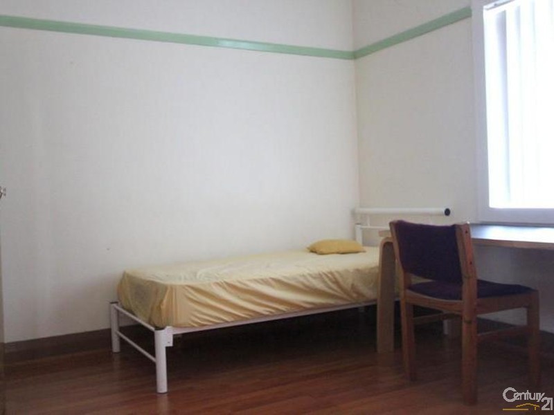 9 DEMAINE AVENUE, Bexley North NSW 2207