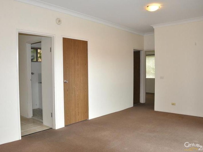 2/32 WOIDS AVENUE, Hurstville NSW 2220