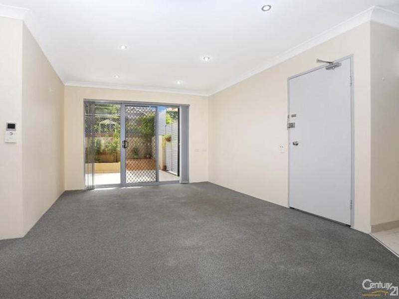 2/20  Arcadia Street, Penshurst NSW 2222