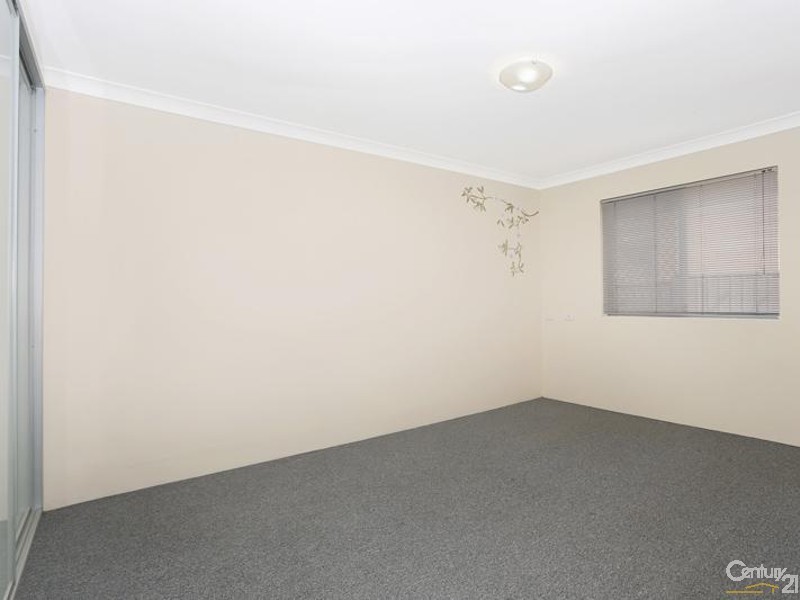 2/20  Arcadia Street, Penshurst NSW 2222