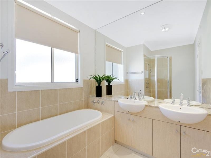 14/11 Harrington Avenue, Castle Hill NSW 2154