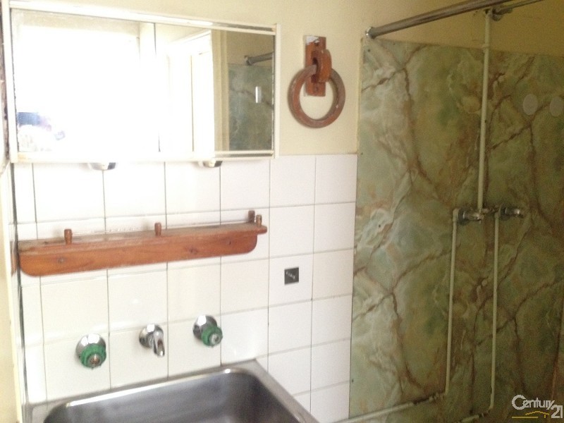 12A Botany Street, Carlton NSW 2218