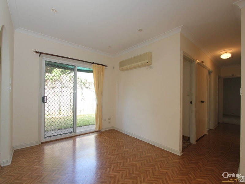 1/2 Halstead Street, South Hurstville NSW 2221