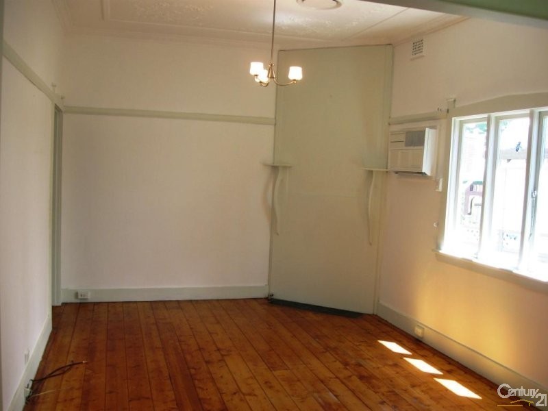 80b Bassett Street, Hurstville NSW 2220