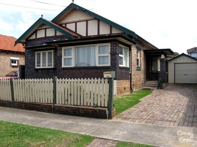 44 Glenfarne, Bexley NSW 2207