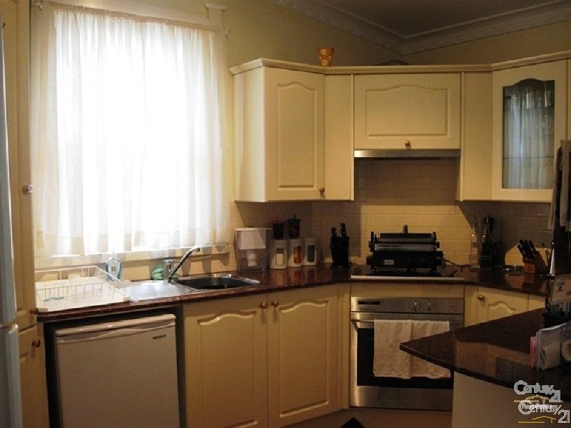 44 Glenfarne, Bexley NSW 2207