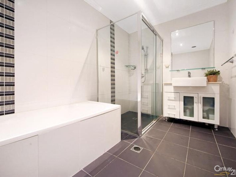 3a/177 Moorefields Road, Roselands NSW 2196