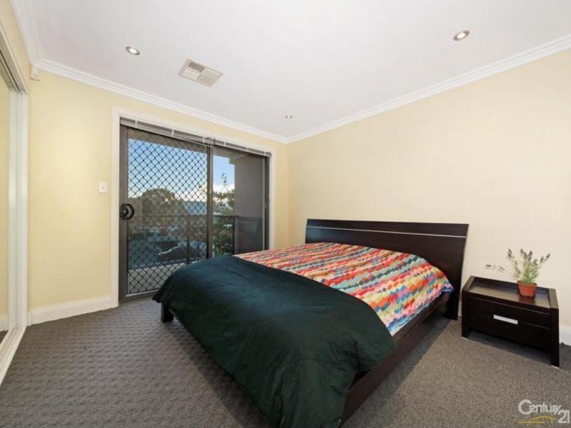 3a/177 Moorefields Road, Roselands NSW 2196