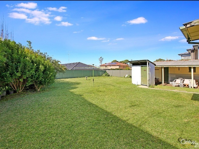 32 Roberts Street, Jannali NSW 2226