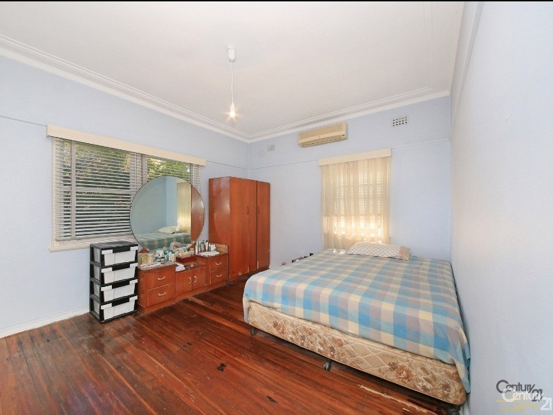 32 Roberts Street, Jannali NSW 2226