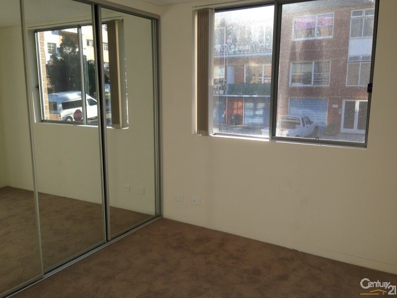 4/19 Nobel Street, Hurstville NSW 2220