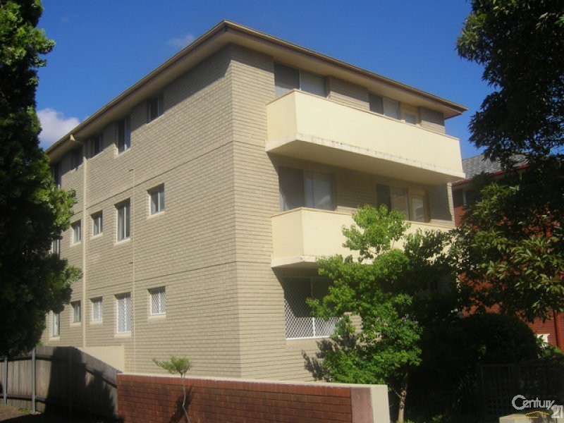 1/42 THE AVENUE, Hurstville NSW 2220