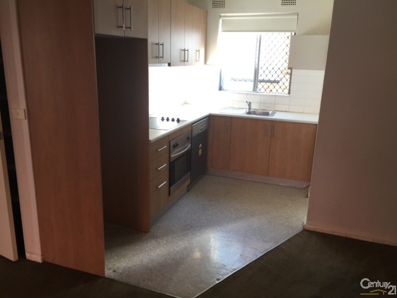 1/42 THE AVENUE, Hurstville NSW 2220