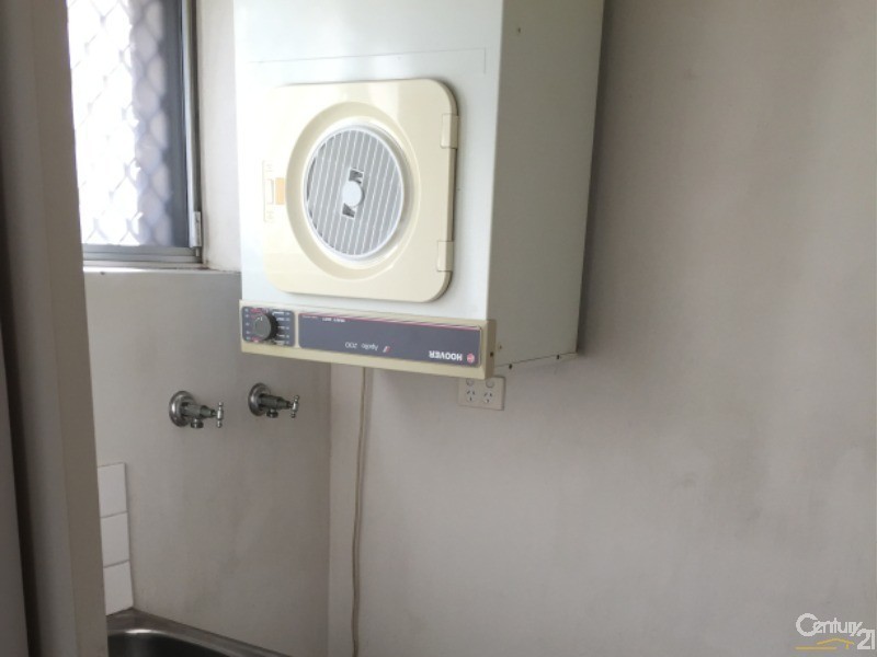 1/42 THE AVENUE, Hurstville NSW 2220