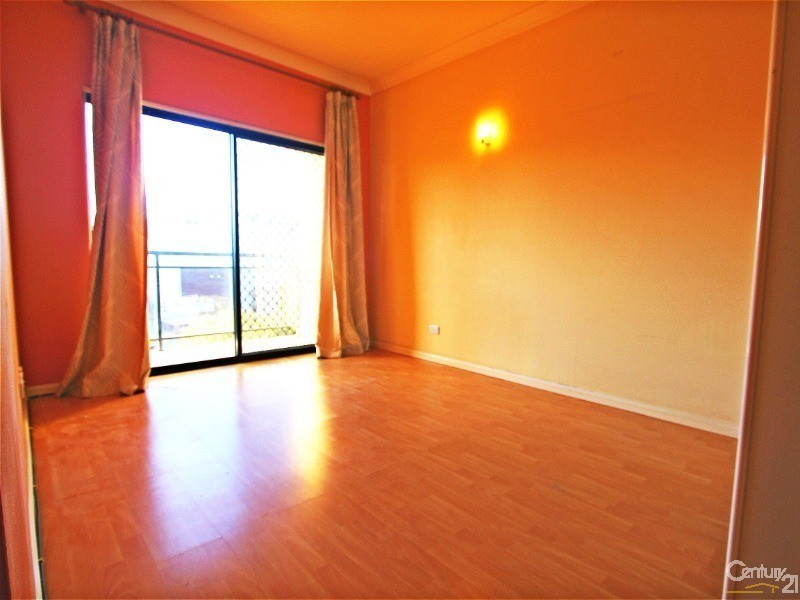 15 Barry Avenue, Mortdale NSW 2223