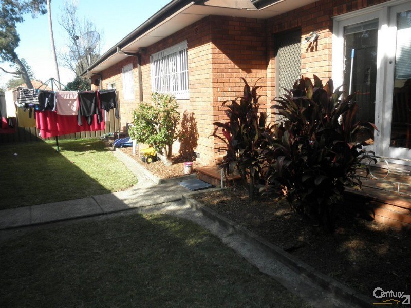 64 Cahill Street, Beverly Hills NSW 2209