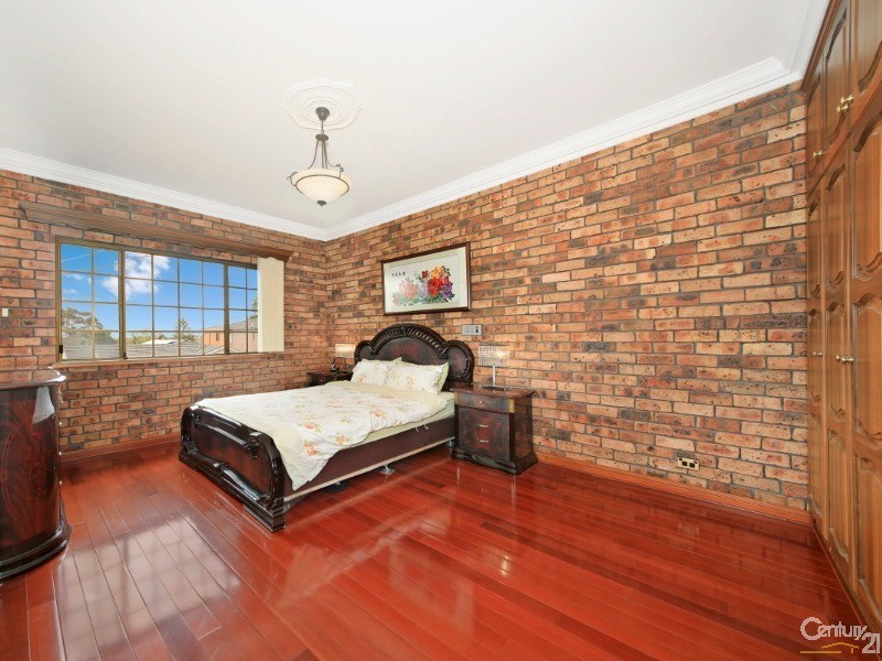 163 Carrington Ave, Hurstville NSW 2220