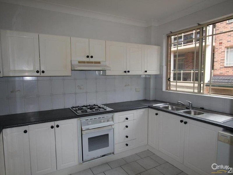 10/79-81 Woniora Road, Hurstville NSW 2220