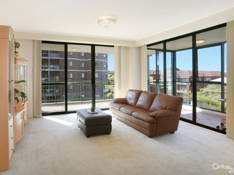 106/25 Park Road ( Enter from Woodville Street), Hurstville NSW 2220