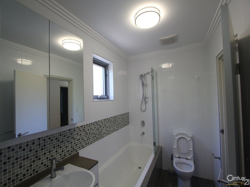 5/18 Martin Place, Mortdale NSW 2223