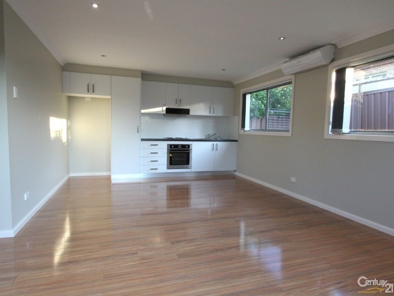 33 ARCADIA STREET, Penshurst NSW 2222