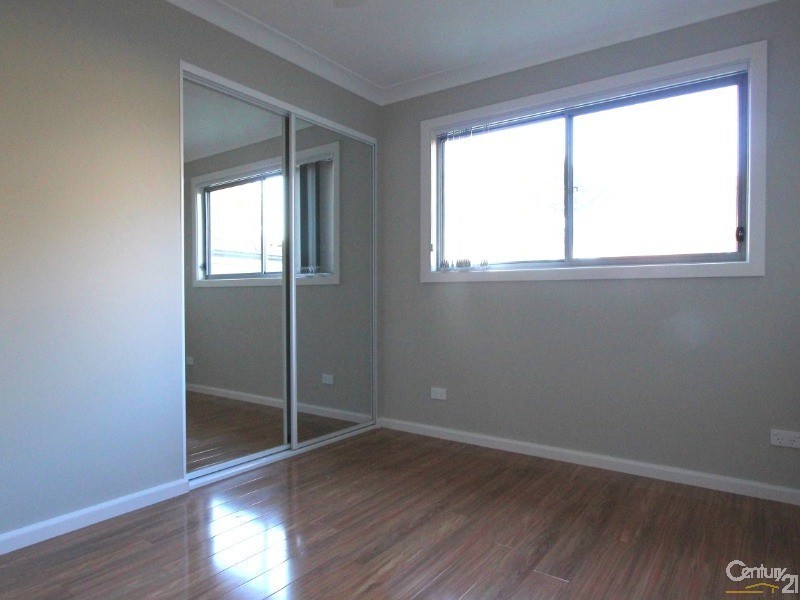 33 ARCADIA STREET, Penshurst NSW 2222