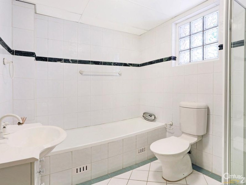 1 / 20-24  Dalcassia Street, Hurstville NSW 2220