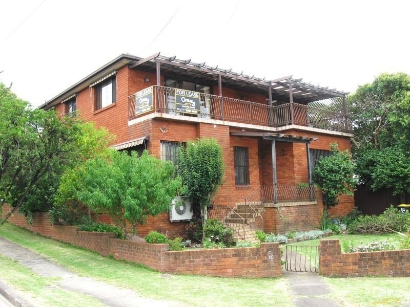 12B Wellington Road, Hurstville NSW 2220